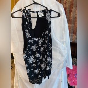 Sleeveless flowered blouse